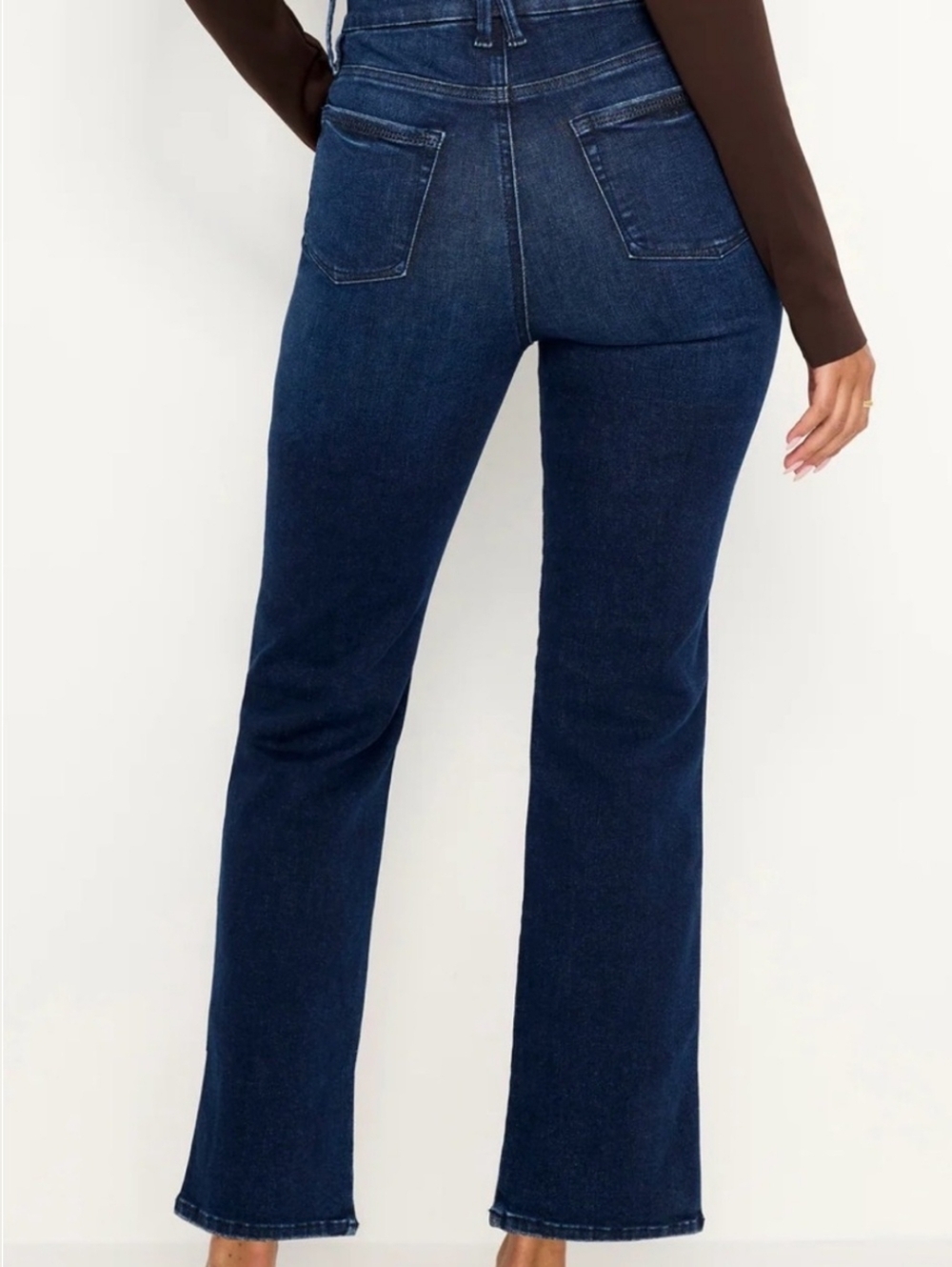 Good American High-Rise Straight Leg Jeans in Dark Indigo - Picture 11 of 15